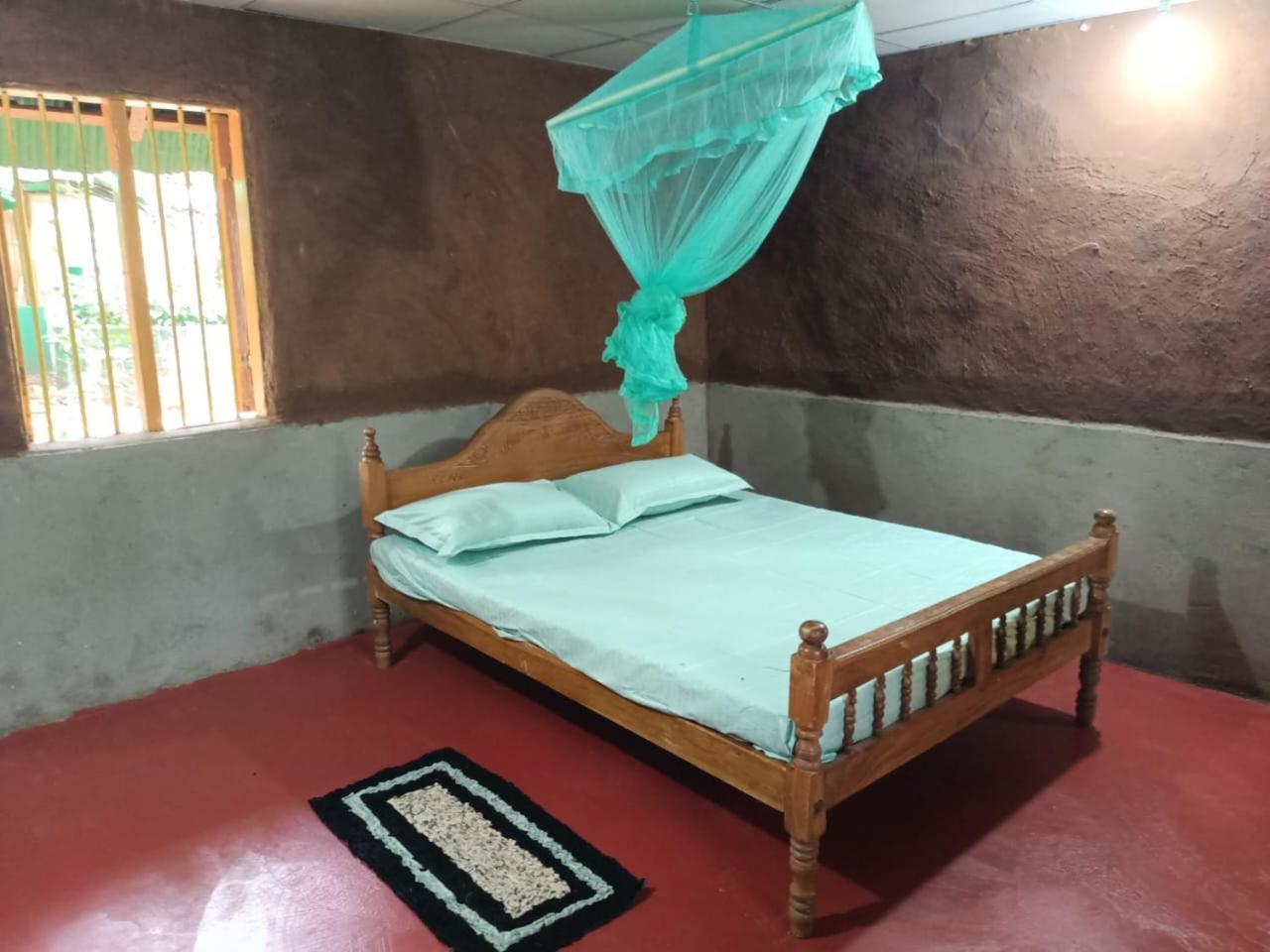 Spice Village Hotel & Restaurant Хабарана Экстерьер фото